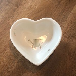Pfaltzgraff Naturewood Heart-Shaped Bowl